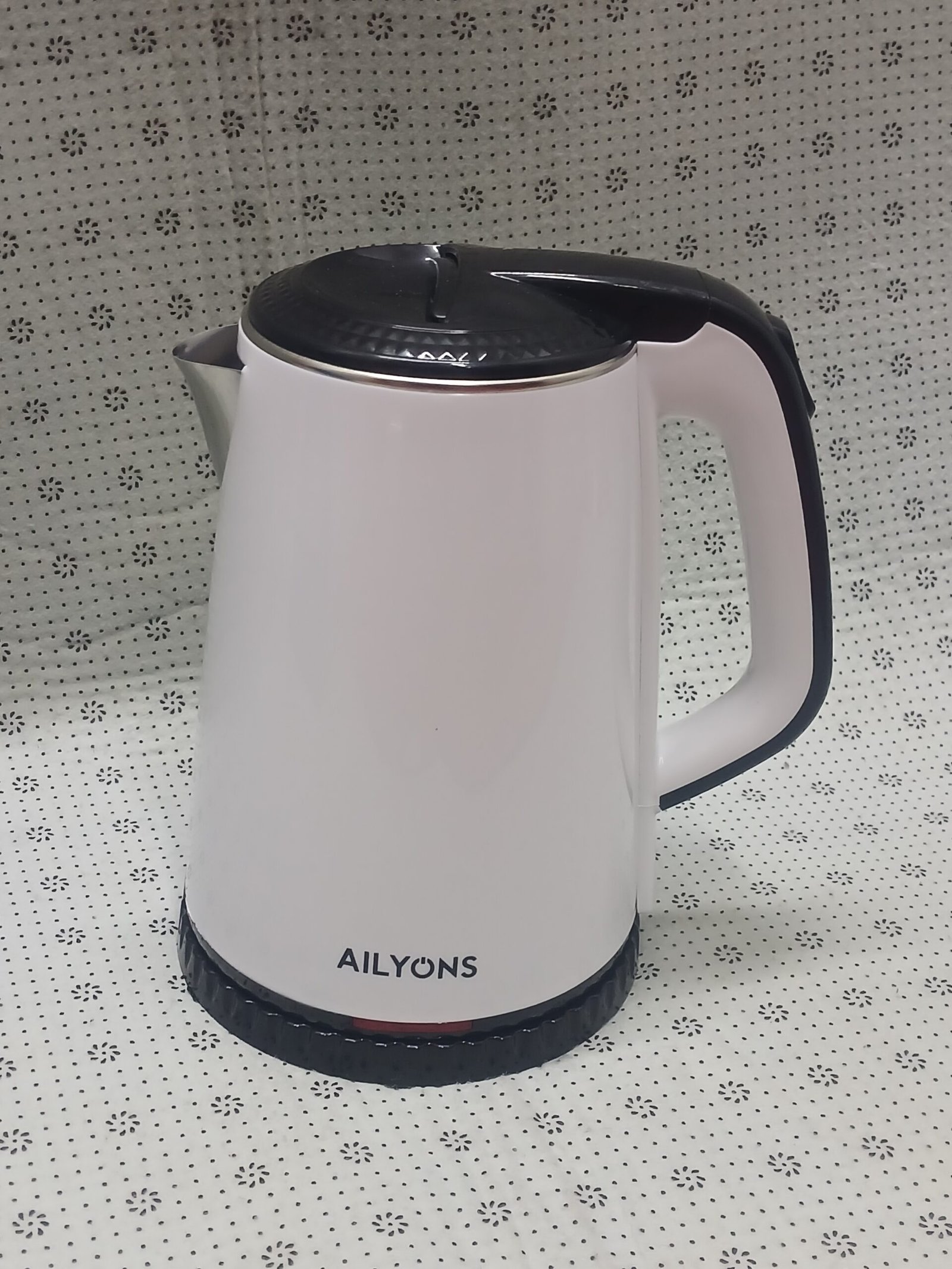Ailyons FK-0306-S Electric Kettle – 1.8L Stainless Steel Water Boiler (1500W)