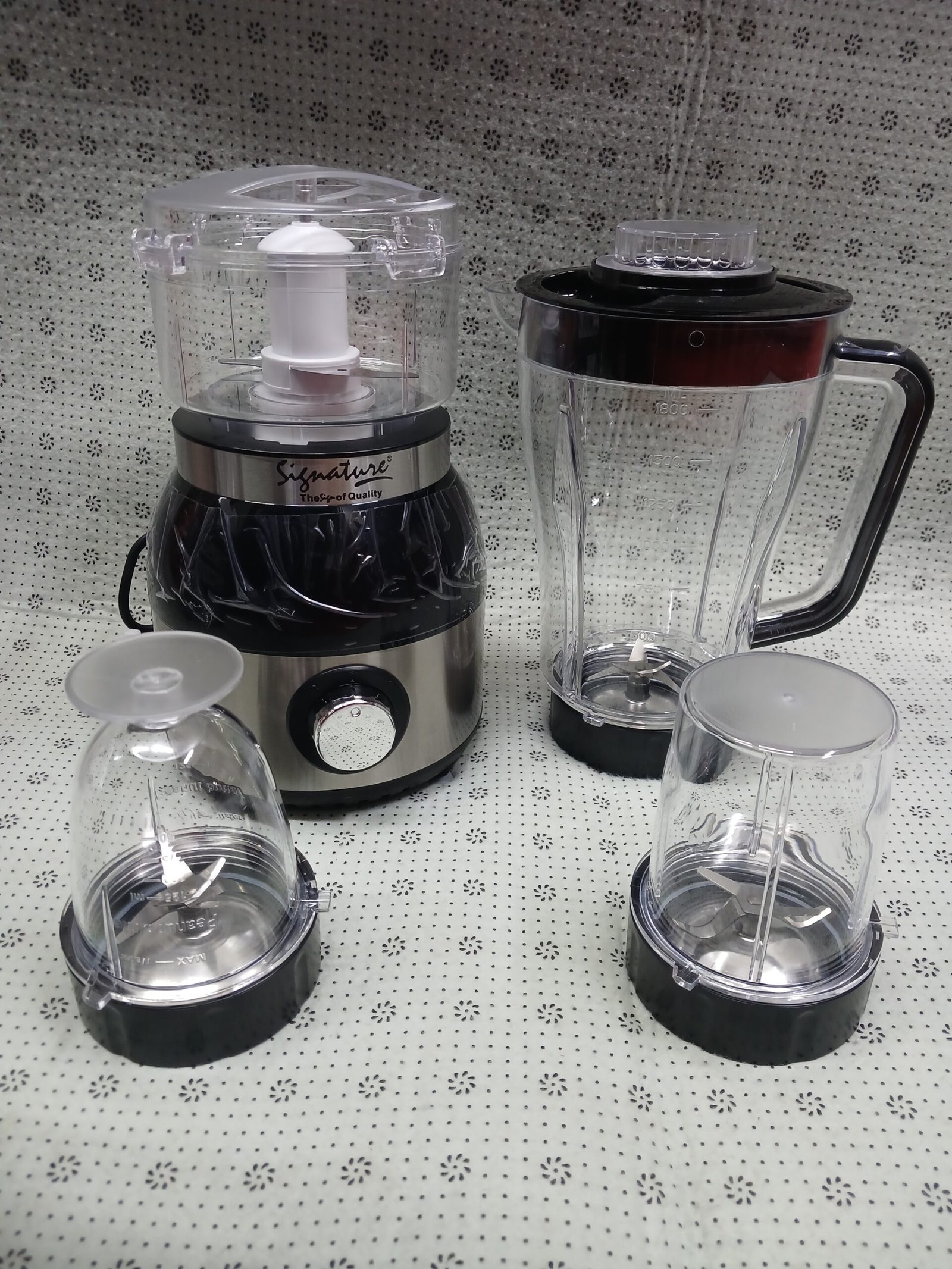 Signature SG161A 4-in-1 Multifunctional Blender – 1000W Powerful Kitchen Blender